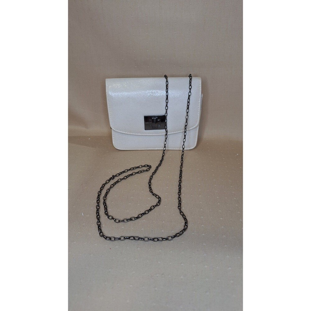 Poppie Jones Purse White Chain Strap 6" X 8" Shoulder Bag or Crossbody